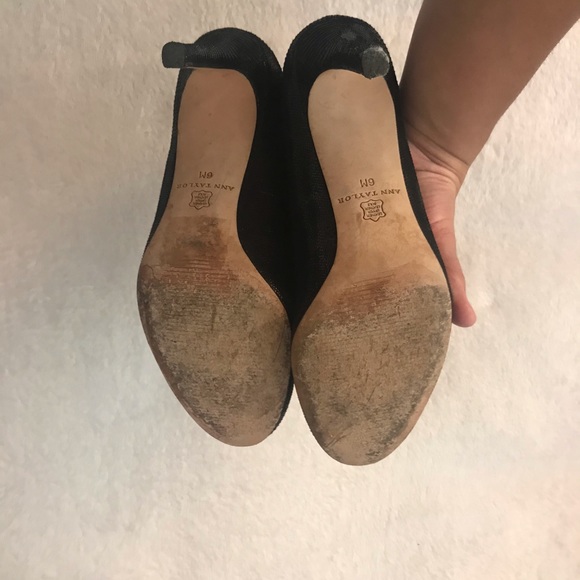 Ann Taylor black leather lizard heels 6/6.5 - Picture 6 of 8